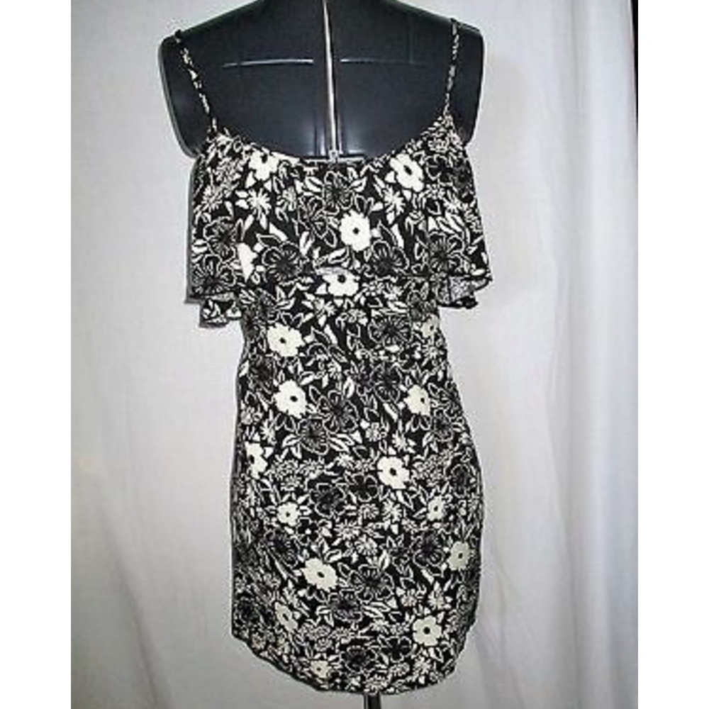 Hollister Drop Shoulder Floral Sundress